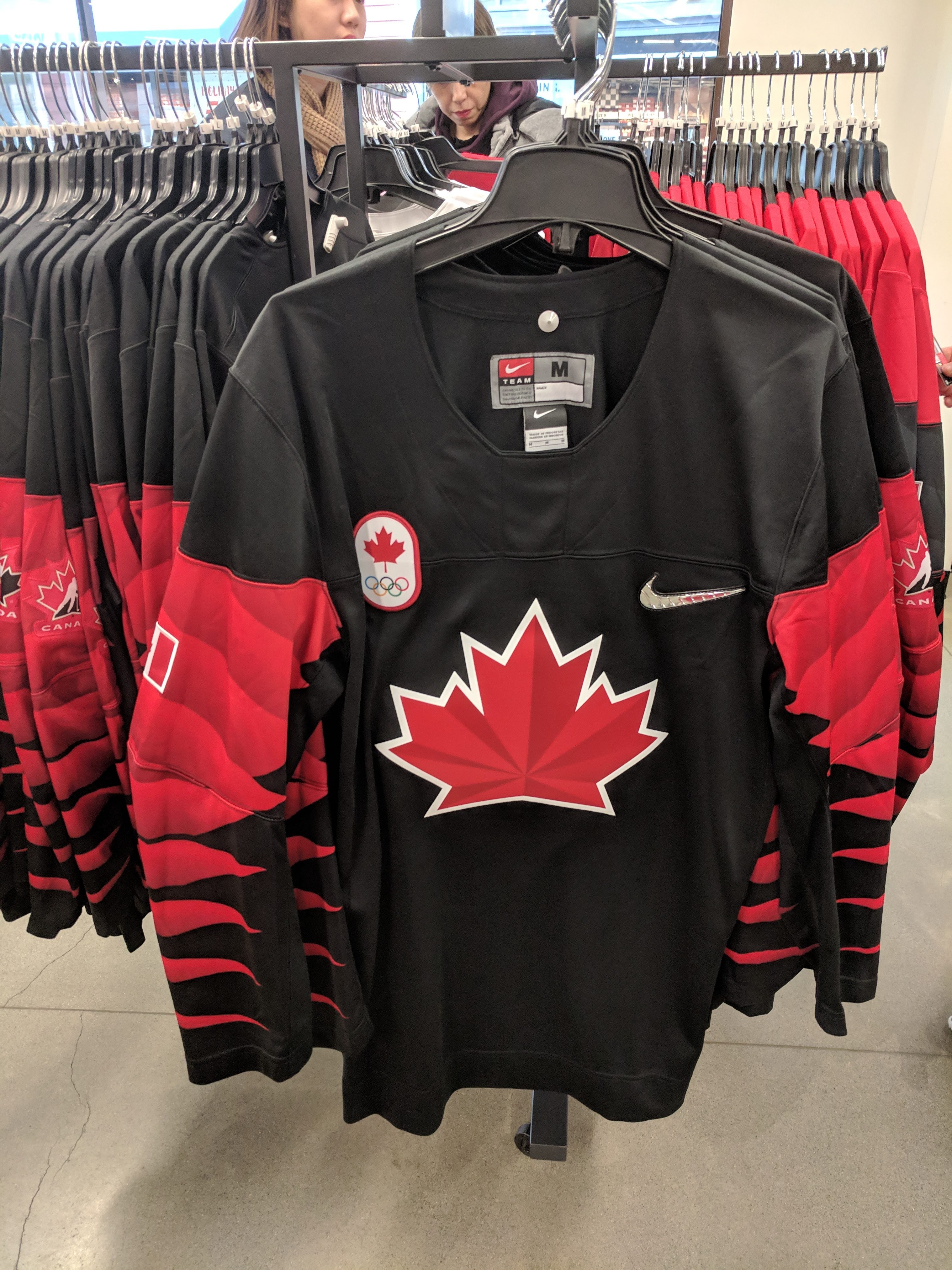 [Nike Factory Store] Canada Hockey Jerseys $20.98 YVR McArthurGlen Outlets - RedFlagDeals.com Forums