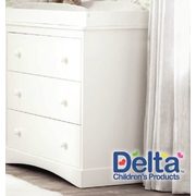 Delta Mini Willow 3-Drawer Dresser With Changing Topper - $274.97